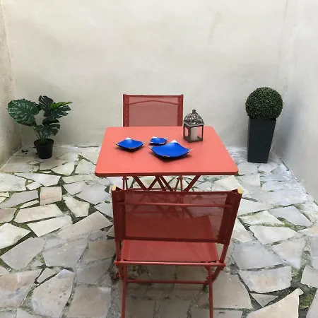 Apartment Bel Avec Cour Privative